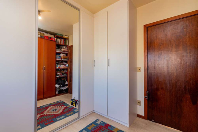 Imagem Apartamento com 3 Quartos à Venda, 120 m² em Menino Deus - Porto Alegre