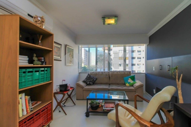 Imagem Apartamento com 3 Quartos à Venda, 88 m² em Mont Serrat - Porto Alegre Imagem Apartamento com 3 Quartos à Venda, 88 m² em Mont Serrat - Porto Alegre