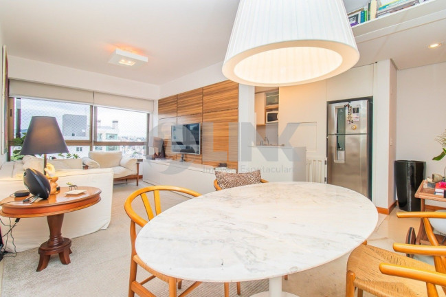 Apartamento com 2 Quartos à Venda, 74 m² em Petrópolis - Porto Alegre