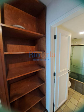 Imagem Apartamento com 4 Quartos à Venda, 150 m² em Barra Da Tijuca - Rio De Janeiro