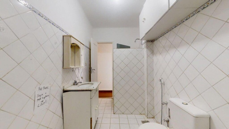 Imagem Imóvel com 2 Quartos à Venda, em Copacabana - Rio De Janeiro Imagem Imóvel com 2 Quartos à Venda, em Copacabana - Rio De Janeiro