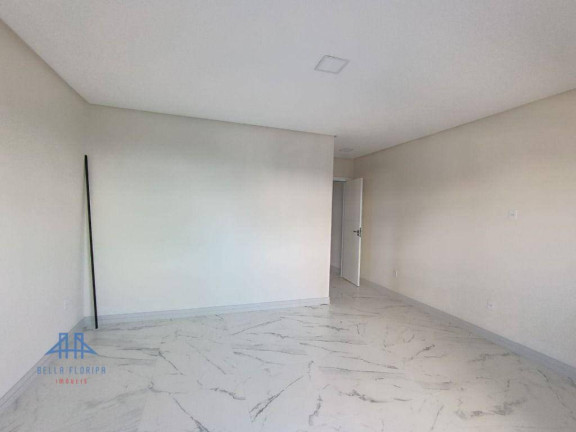 Imagem Casa com 3 Quartos à Venda, 179 m² em Canasvieiras - Florianópolis Imagem Casa com 3 Quartos à Venda, 179 m² em Canasvieiras - Florianópolis