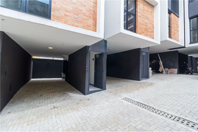 Casa com 2 Quartos à Venda,  em Higienópolis - São Paulo