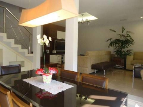 Imagem Casa com 4 Quartos à Venda, 280 m² em Freguesia De Jacarepaguá - Rio De Janeiro
