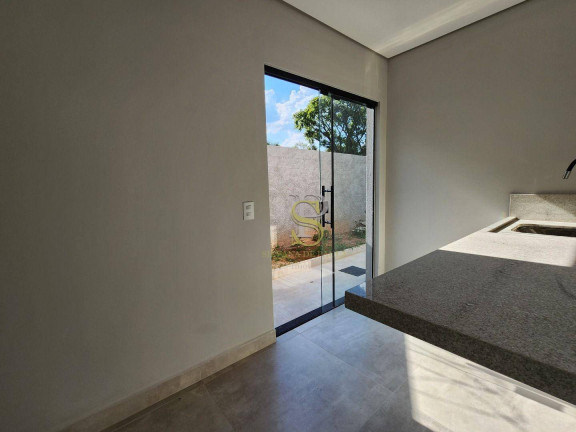 Imagem Casa com 3 Quartos à Venda, 210 m² em Serra Da Cantareira - Mairiporã Imagem Casa com 3 Quartos à Venda, 210 m² em Serra Da Cantareira - Mairiporã