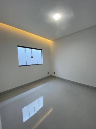 Imagem Casa com 3 Quartos à Venda, 180 m² em Setor Faiçalville - Goiânia Imagem Casa com 3 Quartos à Venda, 180 m² em Setor Faiçalville - Goiânia