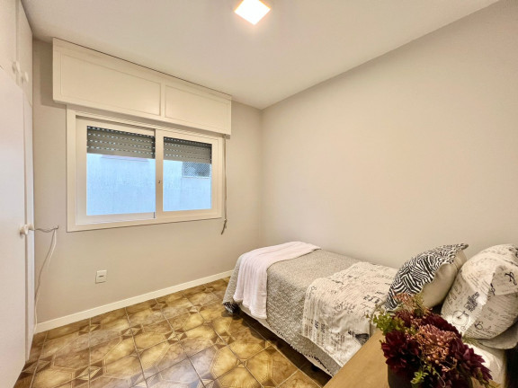 Imagem Apartamento com 2 Quartos à Venda, 87 m² em Centro - Capão Da Canoa
