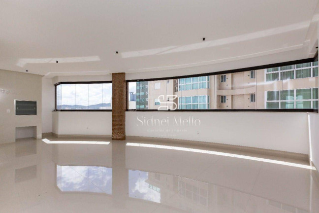 Apartamento com 4 Quartos à Venda, 150 m² em 2 Quadra Centro - Balneário Camboriú