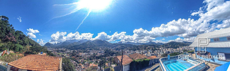 Imagem Casa com 4 Quartos à Venda, 263 m² em Fazendinha - Teresópolis Imagem Casa com 4 Quartos à Venda, 263 m² em Fazendinha - Teresópolis