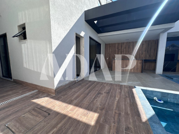Imagem Casa com 4 Quartos à Venda, 450 m² em Recreio Dos Bandeirantes - Rio De Janeiro