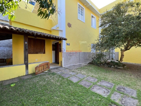 Imagem Sobrado com 4 Quartos à Venda, em Centro - Anchieta Imagem Sobrado com 4 Quartos à Venda, em Centro - Anchieta