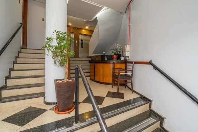 Imagem Apartamento com 3 Quartos à Venda, 110 m² em Rio Branco - Porto Alegre Imagem Apartamento com 3 Quartos à Venda, 110 m² em Rio Branco - Porto Alegre