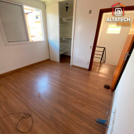 Imagem Casa com 3 Quartos à Venda, 169 m² em Parque Primavera - Poços De Caldas Imagem Casa com 3 Quartos à Venda, 169 m² em Parque Primavera - Poços De Caldas