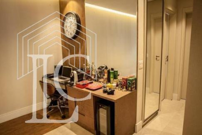 Imagem Apartamento com 2 Quartos à Venda, 73 m² em Campo Belo - São Paulo