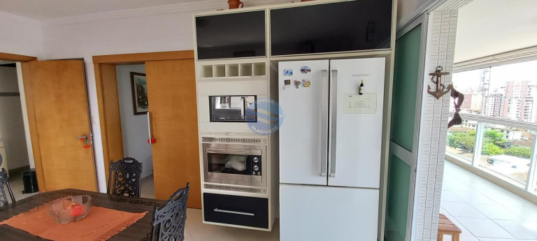 Imagem Apartamento com 3 Quartos à Venda, 192 m² em Embaré - Santos