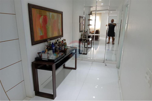 Imagem Casa de Condomínio com 3 Quartos à Venda, 302 m² em Inoa - Maricá