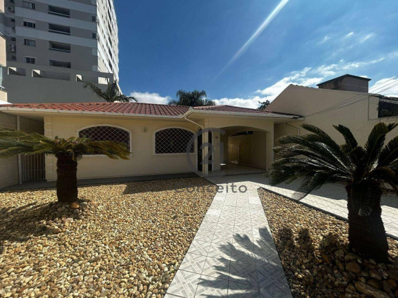 Casa com 2 Quartos à Venda, 156 m² em Centro - Palhoça