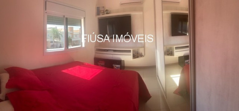 Imagem Casa com 3 Quartos à Venda, em Jardim Guaporé - Ribeirão Preto Imagem Casa com 3 Quartos à Venda, em Jardim Guaporé - Ribeirão Preto