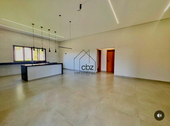 Imagem Casa com 3 Quartos à Venda, 250 m² em Ivoturucaia - Jundiaí Imagem Casa com 3 Quartos à Venda, 250 m² em Ivoturucaia - Jundiaí