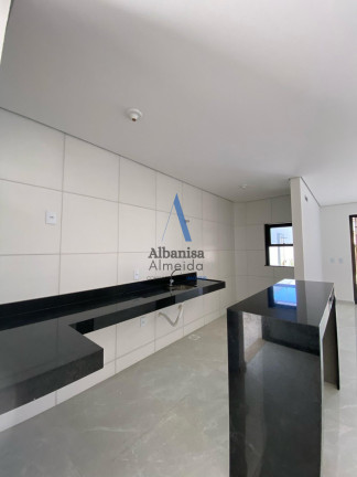 Imagem Casa com 4 Quartos à Venda, 150 m² em Sapiranga-coité - Fortaleza