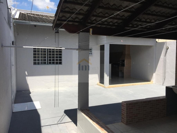 Imagem Casa com 4 Quartos à Venda, 172 m² em Moinho Dos Ventos - Goiânia Imagem Casa com 4 Quartos à Venda, 172 m² em Moinho Dos Ventos - Goiânia