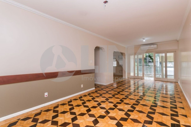 Imagem Apartamento com 3 Quartos à Venda, 142 m² em Moinhos De Vento - Porto Alegre Imagem Apartamento com 3 Quartos à Venda, 142 m² em Moinhos De Vento - Porto Alegre