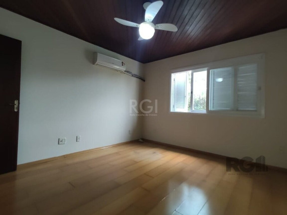 Imagem Casa com 4 Quartos à Venda, 284 m² em Tristeza - Porto Alegre Imagem Casa com 4 Quartos à Venda, 284 m² em Tristeza - Porto Alegre