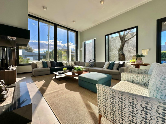 Imagem Casa com 4 Quartos à Venda, 219 m² em Atlantida Sul - Capao Da Canoa
