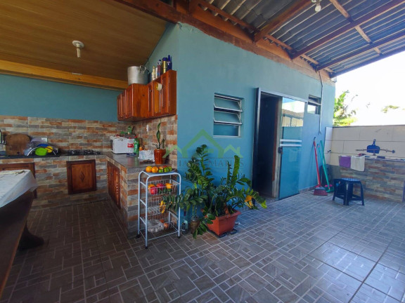 Imagem Casa com 4 Quartos à Venda, 107 m² em Costeira - Balneário Barra Do Sul Imagem Casa com 4 Quartos à Venda, 107 m² em Costeira - Balneário Barra Do Sul