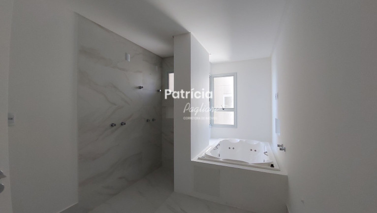 Imagem Apartamento com 4 Quartos à Venda, 217 m² em Meia Praia - Itapema