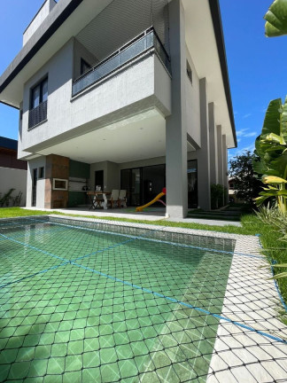 Imagem Casa com 4 Quartos à Venda, 300 m² em Eusébio - Eusébio Imagem Casa com 4 Quartos à Venda, 300 m² em Eusébio - Eusébio