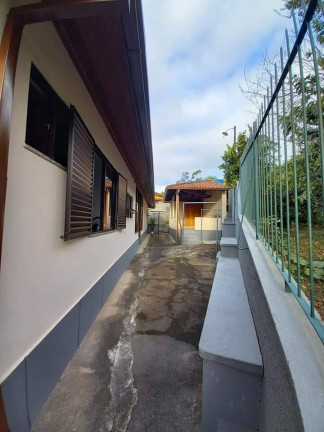Imagem Casa com 5 Quartos à Venda, em Vale Dos Pinheiros - Nova Friburgo Imagem Casa com 5 Quartos à Venda, em Vale Dos Pinheiros - Nova Friburgo