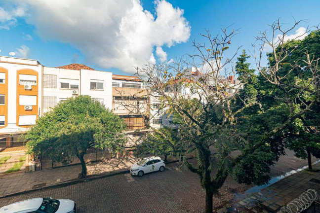 Imagem Imóvel com 2 Quartos à Venda, 78 m² em Santana - Porto Alegre Imagem Imóvel com 2 Quartos à Venda, 78 m² em Santana - Porto Alegre