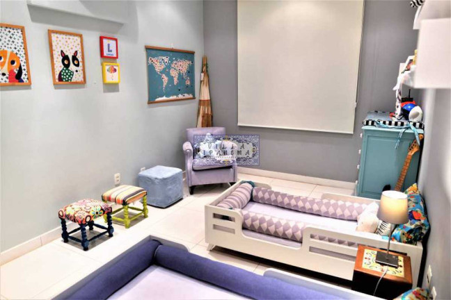 Imagem Apartamento com 3 Quartos à Venda, 150 m² em Laranjeiras - Rio De Janeiro Imagem Apartamento com 3 Quartos à Venda, 150 m² em Laranjeiras - Rio De Janeiro