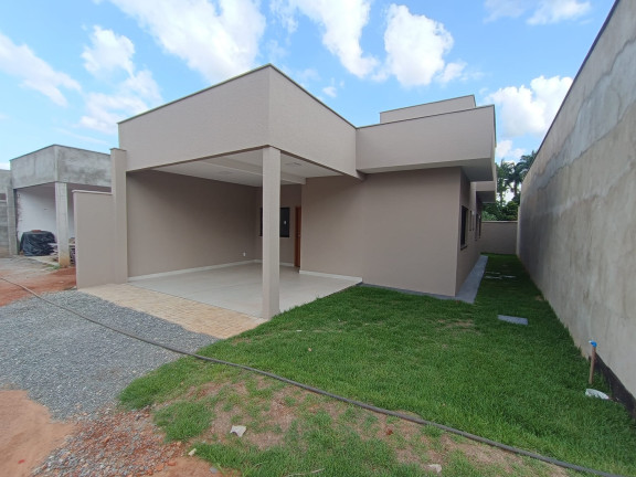 Imagem Imóvel com 
            	3             Quartos à Venda, 104 m² em 
            	Sitios Santa Luzia             - 
            	Aparecida De Goiania            