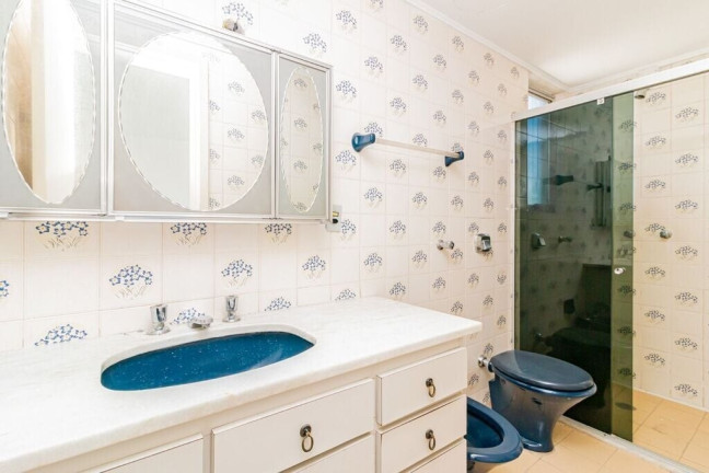 Imagem Apartamento com 3 Quartos à Venda, 110 m² em Três Figueiras - Porto Alegre Imagem Apartamento com 3 Quartos à Venda, 110 m² em Três Figueiras - Porto Alegre