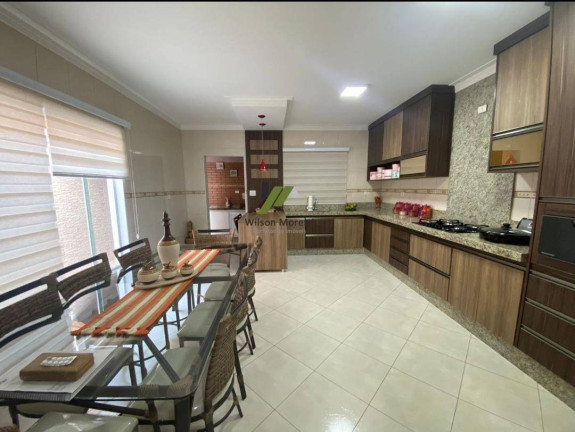 Imagem Casa com 3 Quartos à Venda, 210 m² em Almerinda Chaves - Jundiaí Imagem Casa com 3 Quartos à Venda, 210 m² em Almerinda Chaves - Jundiaí