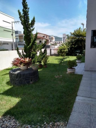 Imagem Casa com 5 Quartos à Venda, 376 m² em Centro - Camboriú Imagem Casa com 5 Quartos à Venda, 376 m² em Centro - Camboriú