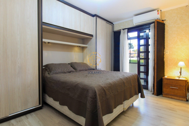Imagem Sobrado com 4 Quartos à Venda, 259 m² em Jardim Das Américas - Curitiba Imagem Sobrado com 4 Quartos à Venda, 259 m² em Jardim Das Américas - Curitiba