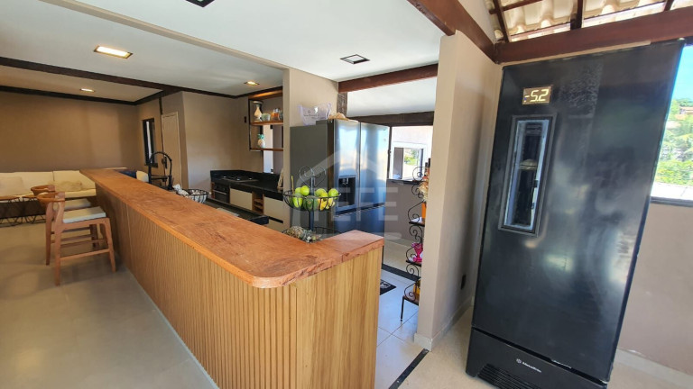 Imagem Casa com 6 Quartos à Venda, 198 m² em Ferradurinha - Armação Dos Búzios Imagem Casa com 6 Quartos à Venda, 198 m² em Ferradurinha - Armação Dos Búzios