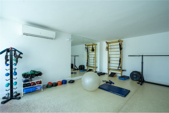 Imagem Apartamento com 3 Quartos à Venda, 130 m² em Itaim Bibi - São Paulo