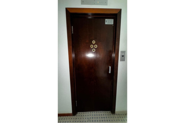 Imagem Apartamento com 1 Quarto à Venda, 35 m² em Centro Histórico - Porto Alegre Imagem Apartamento com 1 Quarto à Venda, 35 m² em Centro Histórico - Porto Alegre