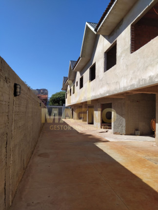 Imagem Sobrado com 4 Quartos à Venda, 125 m² em Coqueiral - Cascavel