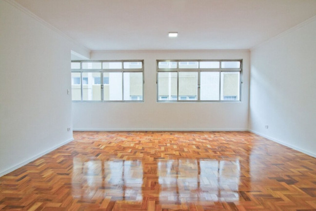 Imagem Apartamento com 3 Quartos à Venda, 134 m² em Jardim América - São Paulo