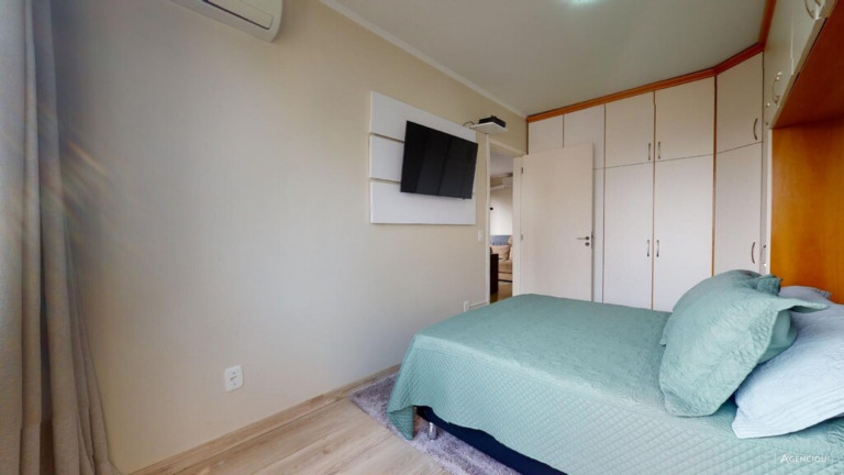 Imagem Imóvel com 2 Quartos à Venda, 69 m² em Auxiliadora - Porto Alegre Imagem Imóvel com 2 Quartos à Venda, 69 m² em Auxiliadora - Porto Alegre