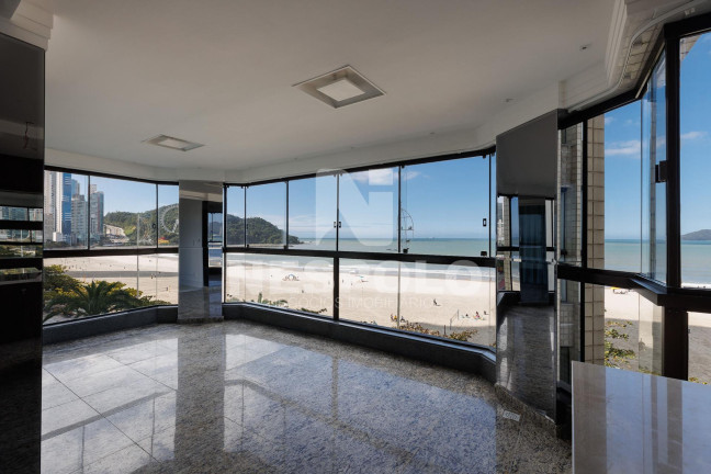 Imagem Apartamento com 2 Quartos para Alugar, 150 m² em Centro - Balneario Camboriu