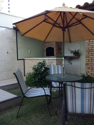 Imagem Casa de Condomínio com 4 Quartos à Venda, 300 m² em Edson Queiroz - Fortaleza Imagem Casa de Condomínio com 4 Quartos à Venda, 300 m² em Edson Queiroz - Fortaleza