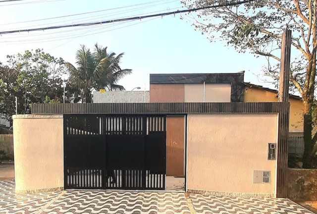 Casa com 3 Quartos à Venda, 88 m² em Mirim - Praia Grande