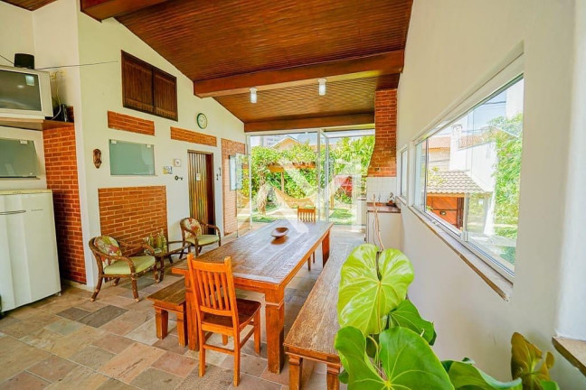 Imagem Sobrado com 3 Quartos à Venda, 297 m² em Vila Rosália - Guarulhos Imagem Sobrado com 3 Quartos à Venda, 297 m² em Vila Rosália - Guarulhos