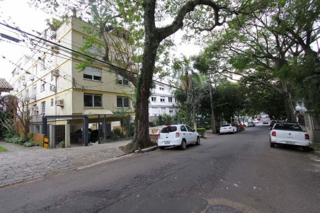 Imagem Imóvel com 2 Quartos à Venda, 126 m² em Higienópolis - Porto Alegre Imagem Imóvel com 2 Quartos à Venda, 126 m² em Higienópolis - Porto Alegre